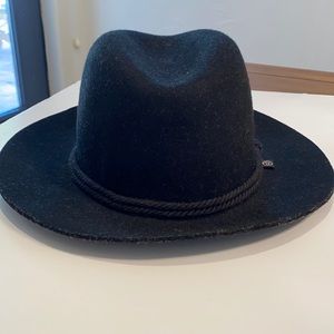 Treasure & Bond Black Felt Hat